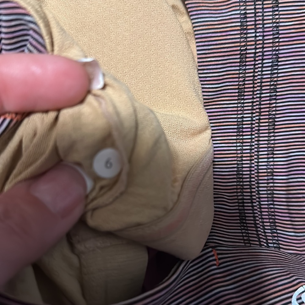 Lululemon Top - Picture 6 of 6